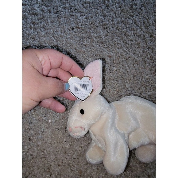 Ty Beanie Baby, Nibbler The Rabbit, 1998, New With Tag, 4th Generation - Picture 5 of 6